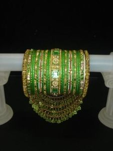 Bangle set for one hand