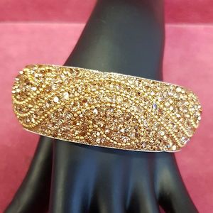 Accessories: Cjb009