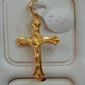 Cross Pendant - GJP017