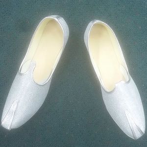 Mm006