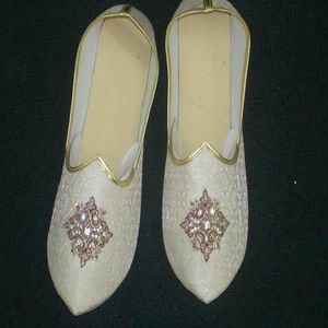 Menswear: Mojri for Grooms