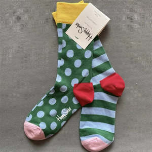 Gift Ideas: Happy Feet, Happy Mama: Fun Socks for the Busy Mama on the Go! ✨