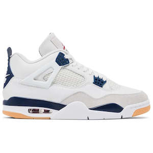 Jordan: Air Jordan 4 Retro x SB - Navy