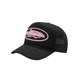 Womens Sizing: Corteiz Alcatraz Premium Puff Print Trucker Hat - Black & Pink