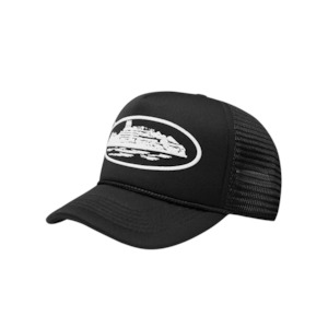 Corteiz Alcatraz Premium Puff Print Trucker Hat - Black