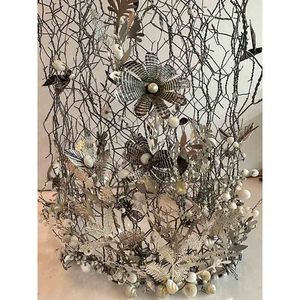 Libertas Eligendi Freedom To Choose Artist Prue Macdougall: Hope Wreath