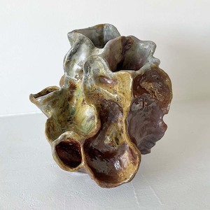 Wildy Jenn Leov: Wonky Tree