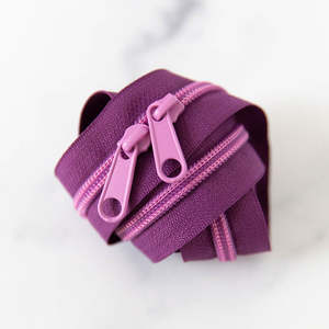Zippers Bag Accessories: 30” Plum Zipper - Light Purple Coil & Pulls