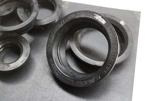 WALLACE SEAL. WATER TANK 90mm INLET/OVERFLOW PIPE SEAL - RainHarvest and Services