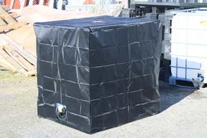 UV COVER FOR IBC 1000 LITRE TANKS. BLACK NYLON WITH ZIP & VELCRO - RainHarve&hellip;