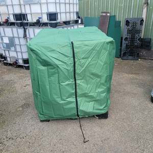 UV COVER FOR IBC 1000 LITRE TANKS. GREEN NYLON WITH ZIP & VELCRO - RainHarve&hellip;