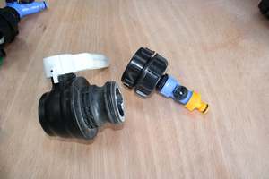 BSP60 IBC ADAPTOR CAP WITH BALL VALVE HOSE TAP FOR CAMLOK STYLE VALVES - RainHar&hellip;
