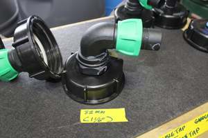 S100 X 8 COARSE THREAD IBC ADAPTOR WITH 32MM BEND HOSE CONNECTOR - RainHarvest and Services