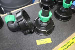 Products: S100 X 8 COARSE THREAD IBC CAP WITH 32MM HOSE CONNECTOR - RainHarvest and Services