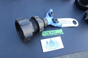 S75 X 6 COARSE THREAD IBC CAP WITH RHP DOUBLE HOSE TAP - RainHarvest and Services