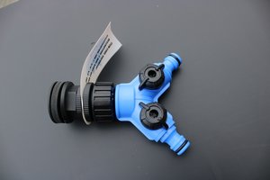 Products: DOUBLE TAP CONNECTOR & TANK FITTING for WATER BUTT DRUM & RAIN BARRELS - RainHarvest and Services