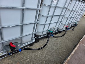Products: IBC 1000 LITRE CAGED TANK FOUR LINK KIT. NW50 THREAD+ 25MM HOSE - RainHarvest and Services