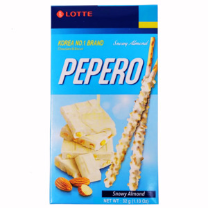 Treat Boxes: Snowy Almond Pepero Treat Box