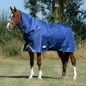 Winter Rugs Medium: ComFiTec Ultra Tough II Detach-A-Neck Medium - 220g
