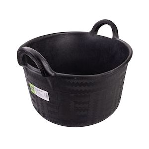 Stable Accessories Hardware: Rubber Feed Tub with Handles - 34 L