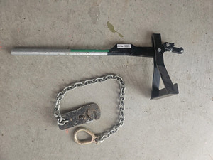 Products: Waratah Post Pullers RangitikeiHireCentre