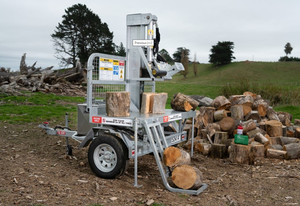 Products: Woodsplitter 14HP Brent Smith RangitikeiHireCentre