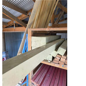 Posts And Piles: 125x125 (112x112) H3.1 Pre-Primed Laminated Post / 3.0m