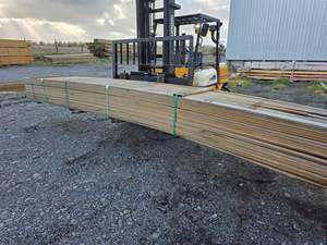 90x19 Merch Grade Decking Griptread 1100LM (Dated Stock)