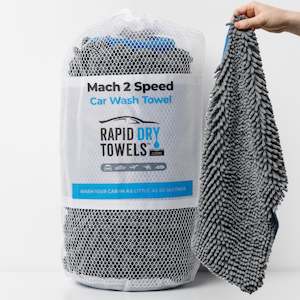 Mach 2 Speed Car Wash Towel – 7x the Size of a Mitt (75 x 50 cm / 2.5 x 1.6 ft)