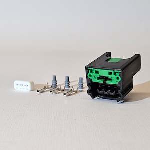 Electrical Connectors And Plugs: Connector kit - suit Nissan VQ cam sensor (black, bank 2)