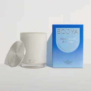 Ecoya: 400G SANDALWOOD & AMBER CANDLE