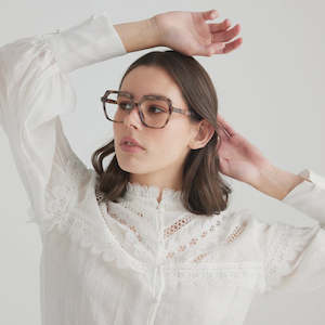 Sunglasses: TORTOISE SHELL MAYA READERS