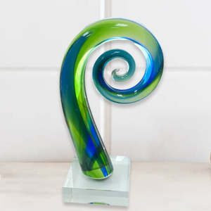 Kiwiana: CRYSTAL BASE PUNGA