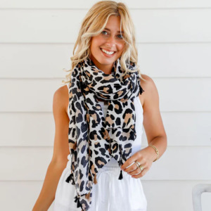 Natural Wild Spot Scarf