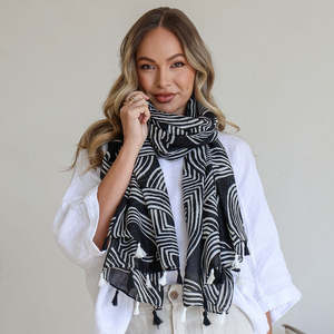 Black Entwined Scarf