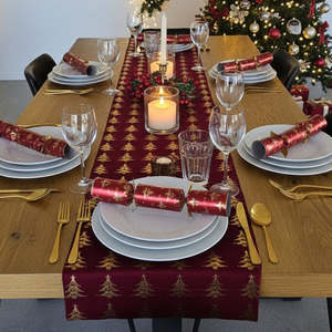 Christmas 1: 200cm Red Tree Table Runner Roll