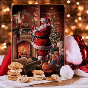 Santa by the Fire Shortbread Biscuit Tin 400g