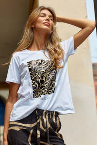 Betty Basics Ellia Crew Tee