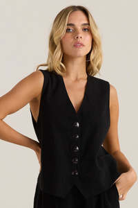 Fate Becker: Sass Black Ebba Vest