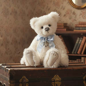 Charlie Bears: PRE ORDER | Charlie Bears Snowden Bear