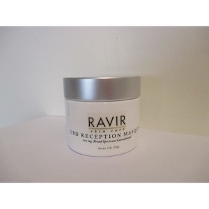 �  retail Website       