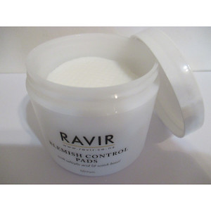 �  retail Website       