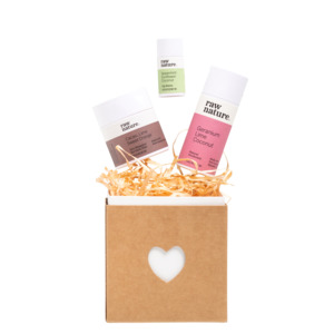 Deo + Dry Shampoo + Lip Butta Gift Box