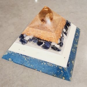 Hand Made Orgonite Pieces and Devices .Pyramids, Pendants, Amulets, LED Lamps, G&hellip;