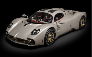 Pocher 1/8 Pagani Utopia Coupé Rinascimento Lucido Diecast Kit