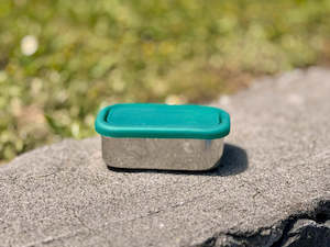 Snacks: Meals in Steel Rectangle Snack Box with Silicone Lid