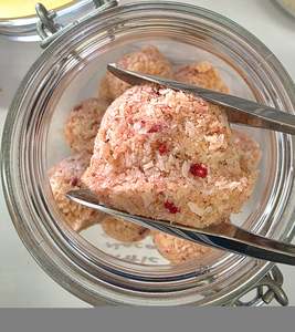 Snacks: Little Bird Good Macaroon - Strawberry + White Cacao