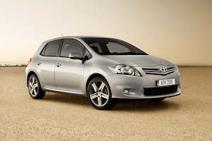 Hatchback: Toyota Auris 2010