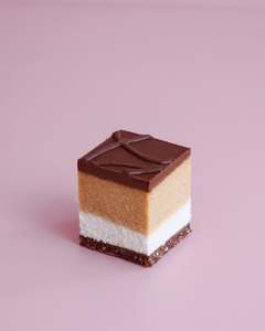 Easter Collection: Creme Egg Slice *Limited Edition*