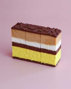 Easter Mixed Slice Box *Limited Edition*